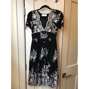 Superfoxx embroidered midi dress